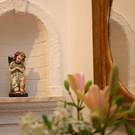 Romantic & Restaurant Cheta Elite Hotel