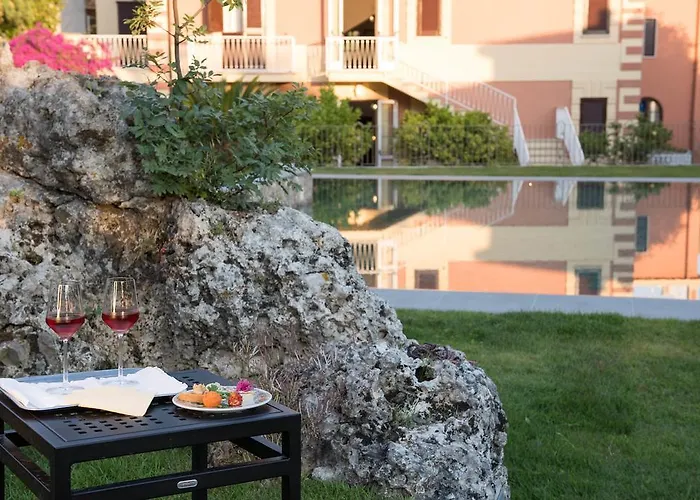 Hotel Romantic & Restaurant Cheta Elite 4*