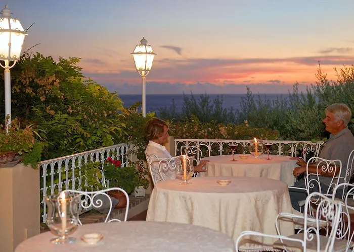 Romantic & Restaurant Cheta Elite 4*