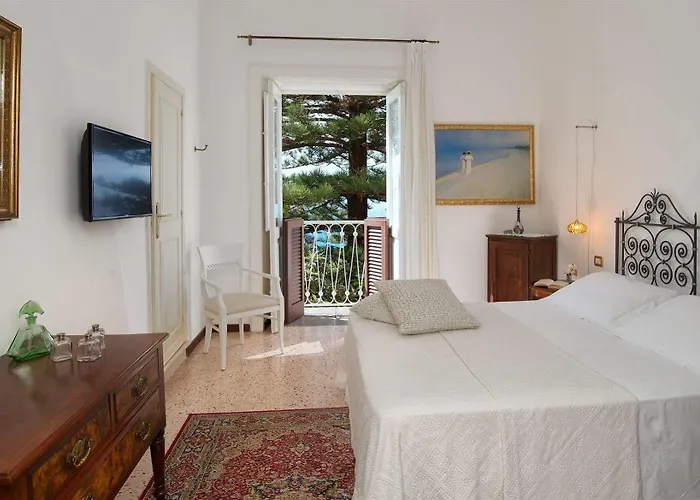 Romantic & Restaurant Cheta Elite Hotel 4*