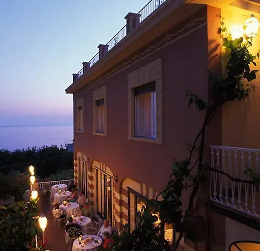 Romantic & Restaurant Cheta Elite Maratea