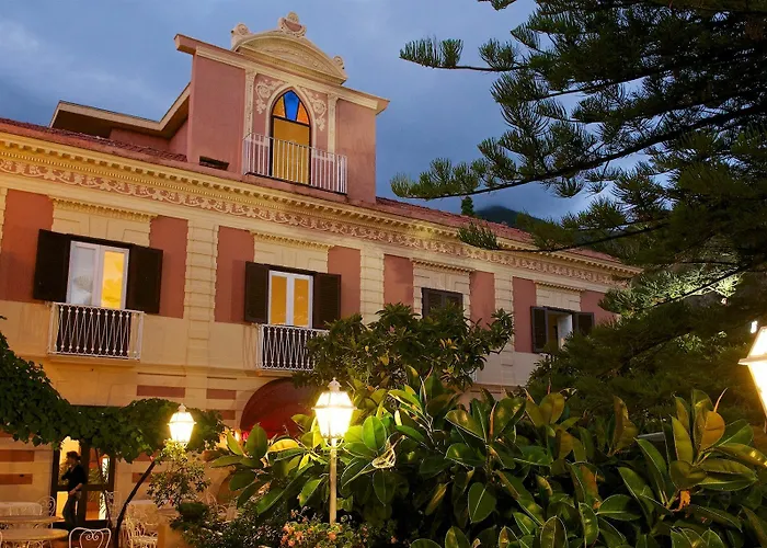 Romantic & Restaurant Cheta Elite Maratea