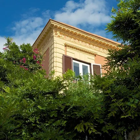 Romantic & Restaurant Cheta Elite 호텔 4*