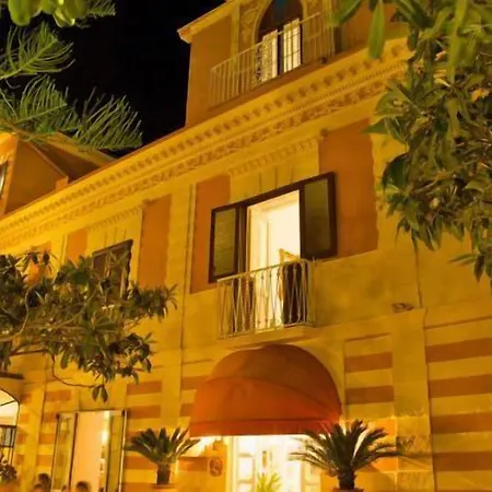 Hotel Romantic & Restaurant Cheta Elite