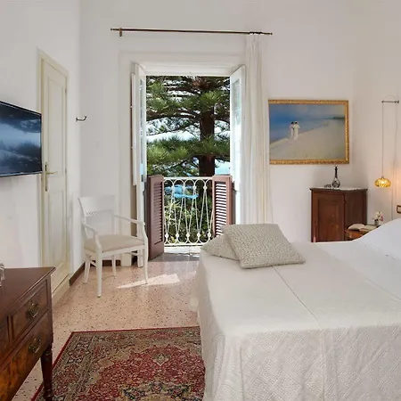 Romantic & Restaurant Cheta Elite 호텔 4*