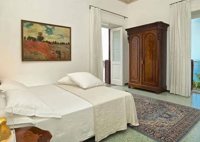 Romantic & Restaurant Cheta Elite Hotel