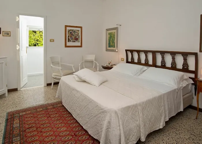 Hotel Romantic & Restaurant Cheta Elite